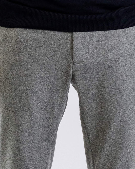 Mason's Grey Torino Washable Flannel Regular Fit Trousers, gedragen detail flanel