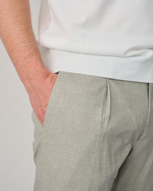 Mason's Light Grey Pince NewYork Regular Fit, gedragen detail voorpand