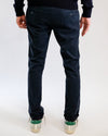 Mason's Navy Torino Double Face Regular Fit Trousers, gedragen achteraanzicht