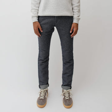 Mason's Torino Herringbone Wool Look broek Navy, gedragen vooraanzicht