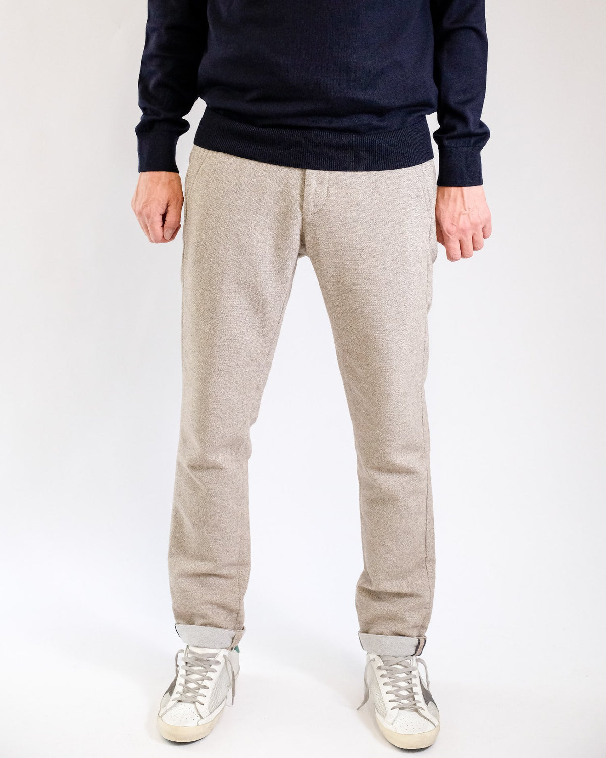 Mason's Torino Wool Blend Herringbone Trousers Ecru Beige, gedragen vooraanzicht