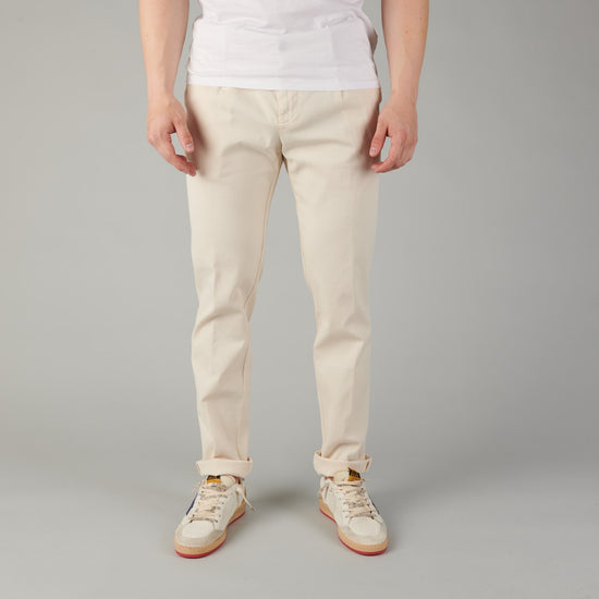 Myths Structured Pleated Cotton Trousers Ecru – productbeeld 1