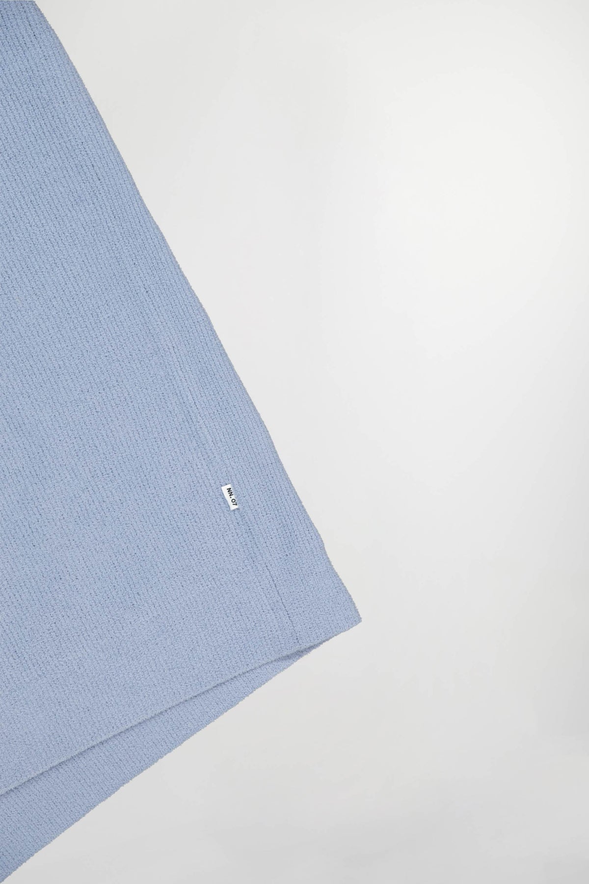 NN.07 Danny 6429 Lightweight Sweater Ashley Blue – productbeeld 3
