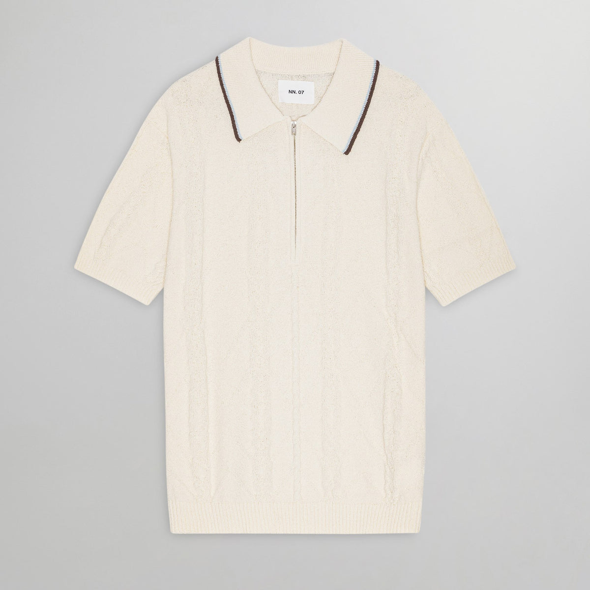 NN.07 Ivory Gustav Half Yarn Cable Polo – vooraanzicht