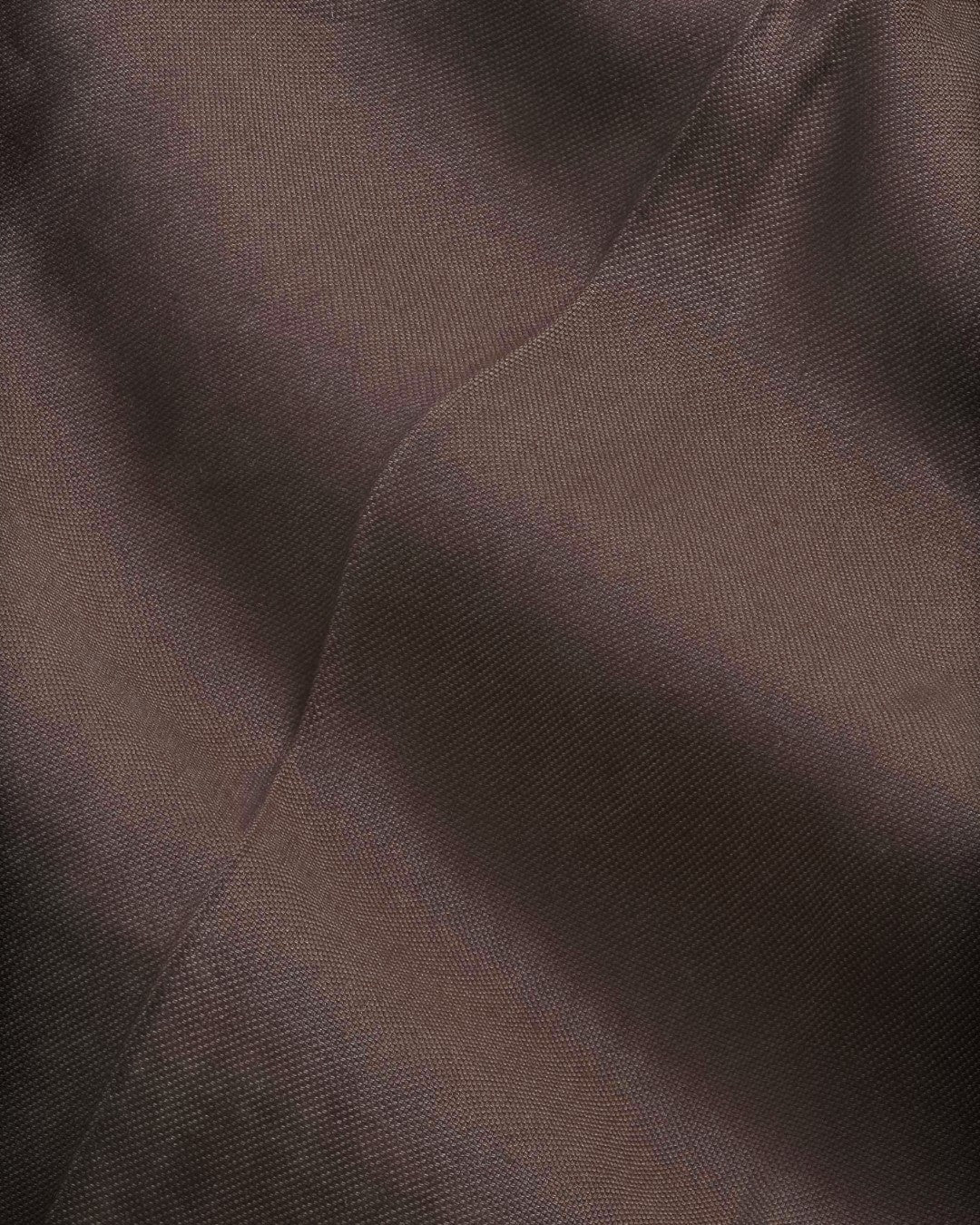 NN.07 Kay bruine short in Deep Truffle, detail stofstructuur
