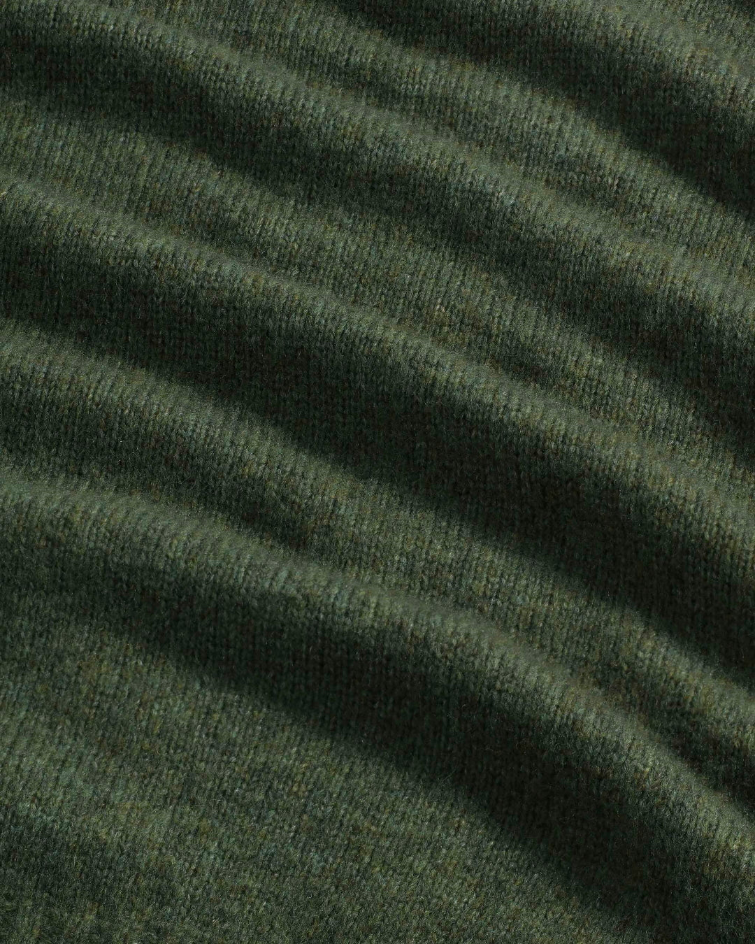 NN.07 Lee trui in Capers, detail breisel