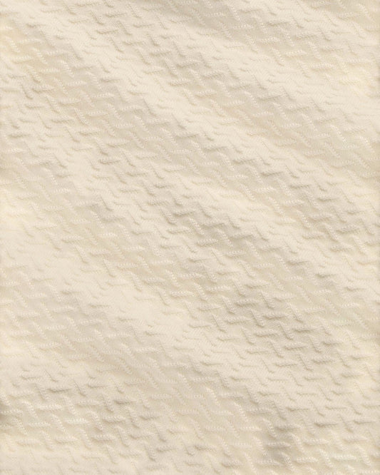 NN.07 Paul ivoorkleurige gebreide polo, detail breisel