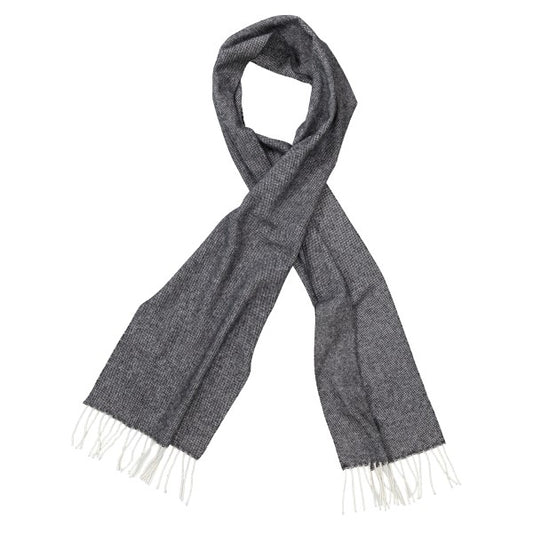 NN.07 Scarf Two sjaal in Black Multi, geknoopt overzicht
