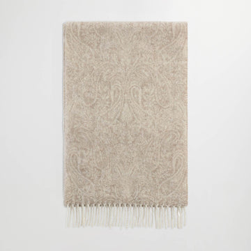 NN.07 Scarf Two ecru sjaal met dessin, gevouwen productfoto