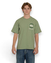 PAL Sporting Goods Pre Game T-shirt in Green, gedragen vooraanzicht met ronde hals en PAL-logo op de borst.