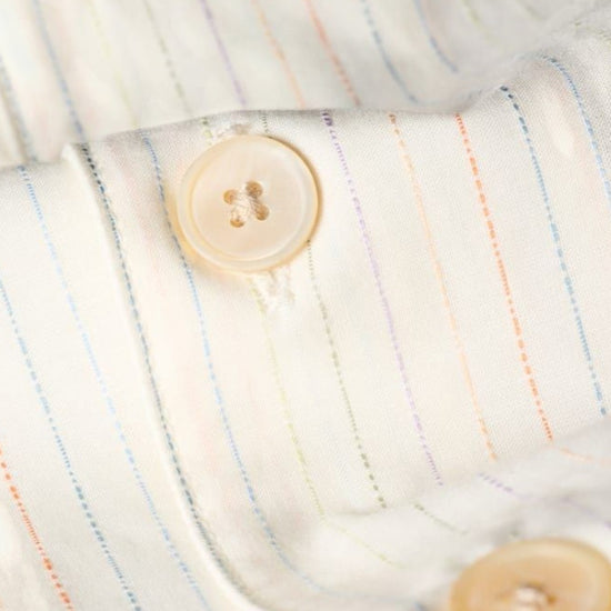 Paul Smith licht hemd met fijne multicolour strepen, detail knoopsluiting