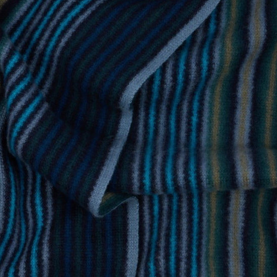 Paul Smith Double Side Stripe Sjaal Blue — detail van het dubbelzijdige streepdessin