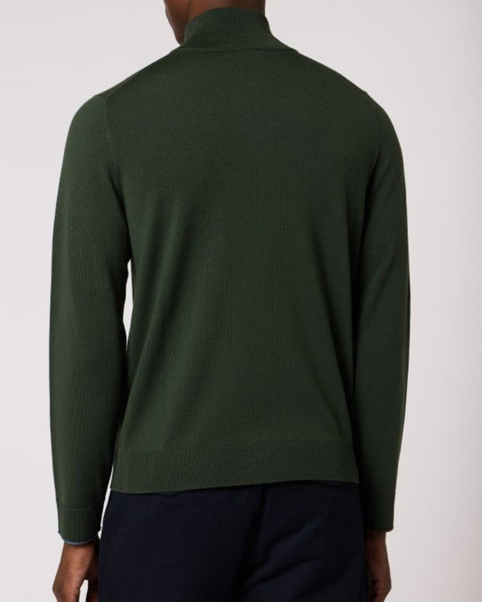 Achteraanzicht van de Paul Smith donkergroene merino cardigan met geribde boorden