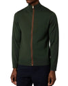 Paul Smith donkergroene merino cardigan met bruine ritsafwerking, vooraanzicht op model