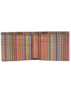 Geopende Paul Smith portefeuille met Signature Stripe en kaartvakjes aan de binnenkant