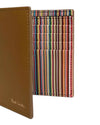 Detail van de bruinbeige Paul Smith portefeuille met gestreepte binnenkant