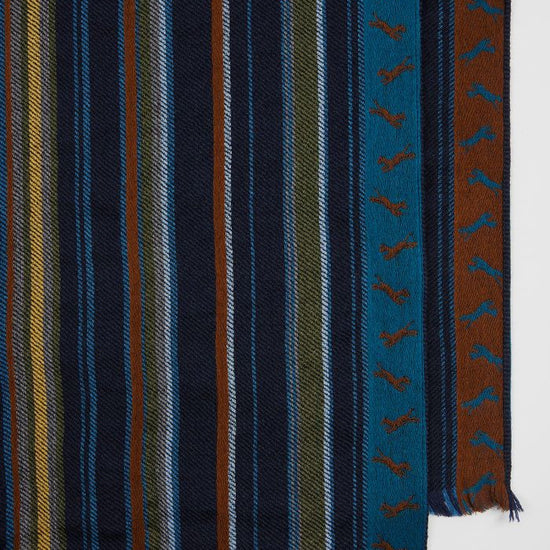 Detail van de grafische jacquardrand en franjes van de navy Paul Smith sjaal