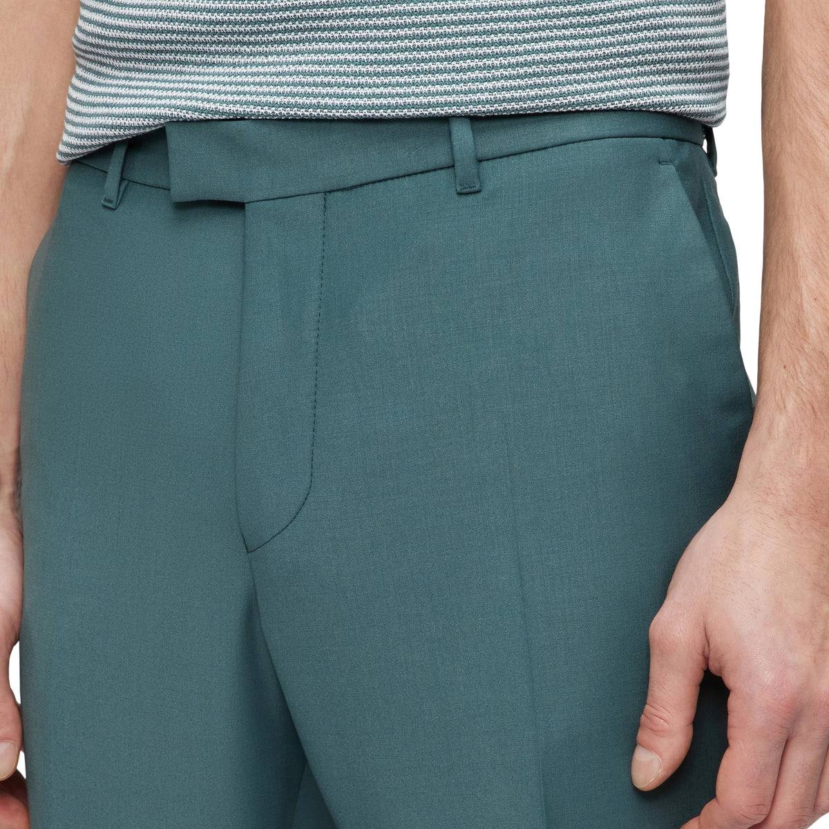 DRYKORN Piet Drynamic Stretch Wool Trousers Aqua Green – productfoto 3 – Checkpoint Mol