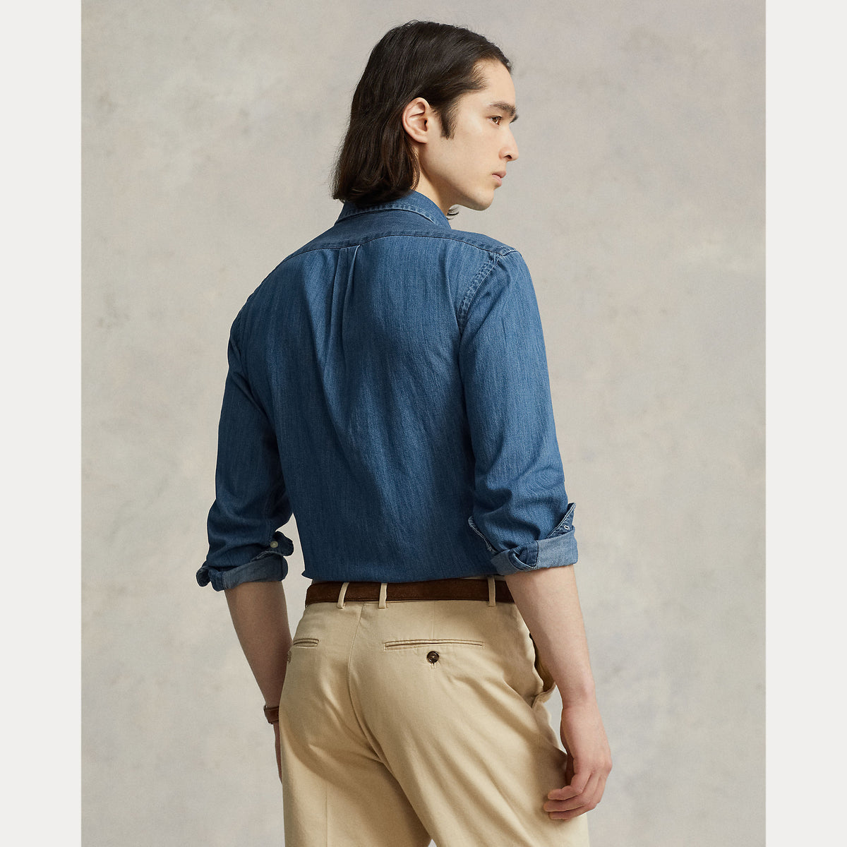 Ralph Lauren blauw denim hemd, gedragen achteraanzicht