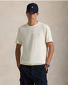Ralph Lauren crèmekleurig T-shirt met borstlogo, gedragen vooraanzicht