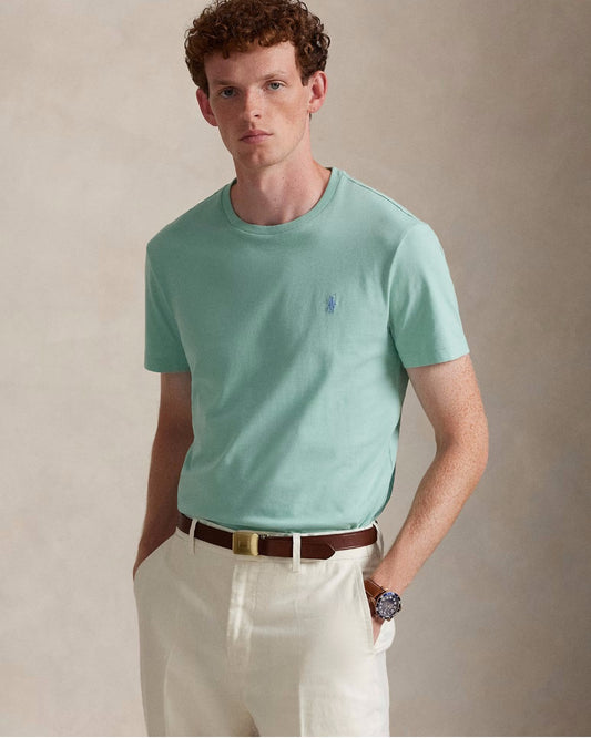 Ralph Lauren mintgroen T-shirt met blauw borstlogo, gedragen vooraanzicht