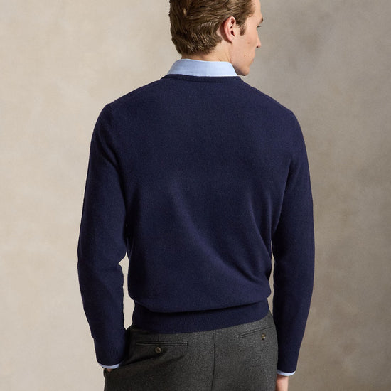 Ralph Lauren navy gebreide rondehalstrui, gedragen achteraanzicht