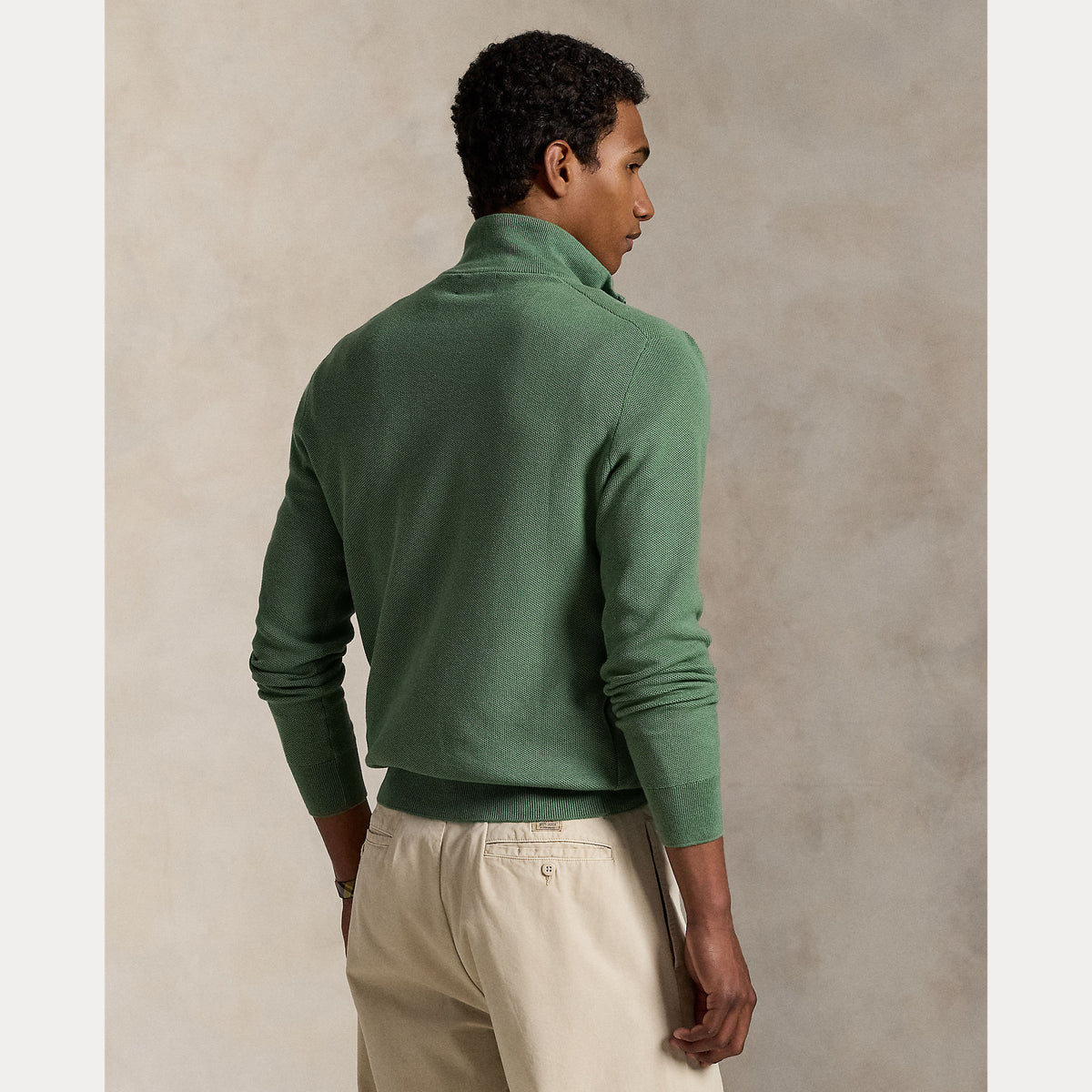 Ralph Lauren groene trui met korte rits, gedragen achteraanzicht