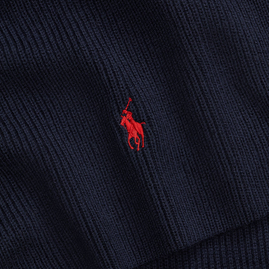 Ralph Lauren navy sjaal en muts met rood logo, detail logo en breisel