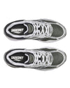 Detail van Saucony ProGrid Omni 9 Fatigue in olijfgroen en wit