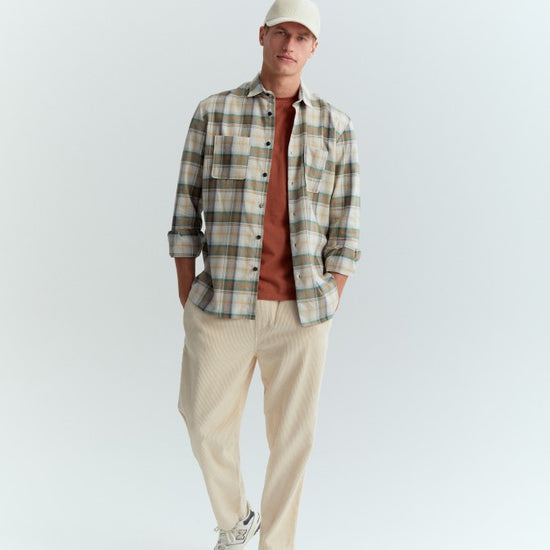 The GoodPeople Scott Shirt Off White Army Green – stofdetail