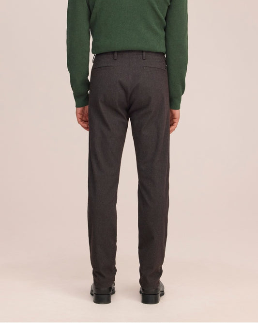 NN.07 Theo 1067 Deep Truffle melange twill detail - Checkpoint Mol