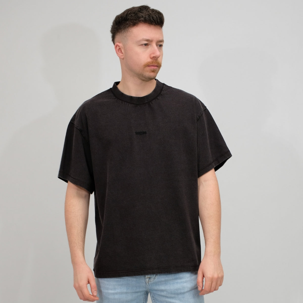 Won Hundred Staff Boxy T-shirt Washed Black – productbeeld 3