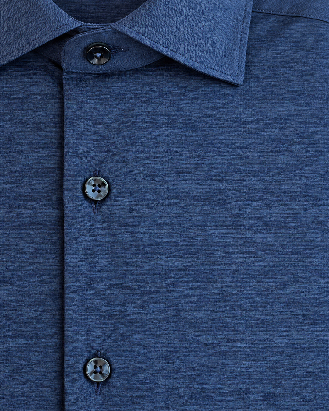 Xacus Active Shirt ACT558ML/31615 007 – detail van donkerblauwe mêlering en knopen