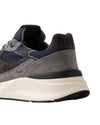 Detail van D.A.T.E. Musa Hairy Blue sneaker met opvallende harige textuur