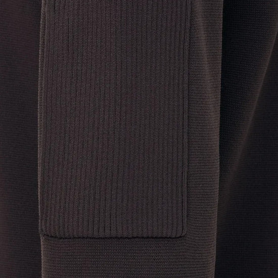 Genti Technical Polo met Rits Burgundy – detail van de ribboord | Checkpoint Mol
