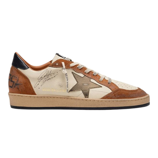 Golden Goose Ball Star herensneaker in wit en beige leer met suède ster en warme aardetinten