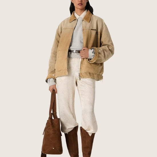 Golden Goose Journey sweatshirt in Grey Melange met oversized fit gedragen door een vrouwelijk model