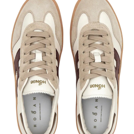 Detail van de zool van de Hogan Cool Sneakers White Burgundy
