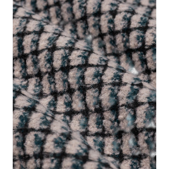 Law of the Sea Sounder Bouclé Ruitovershirt Elderberry – detail van de boucléstructuur | Checkpoint Mol