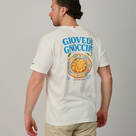 op model MC2 Saint Barth Giovedì Gnocche heren T-shirt met grappige Italiaanse backprint bij Checkpoint Mol