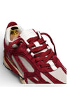 Detail van de Mercer The Re-Run Desert 2.0 Bordeaux sneaker in premium nubuck
