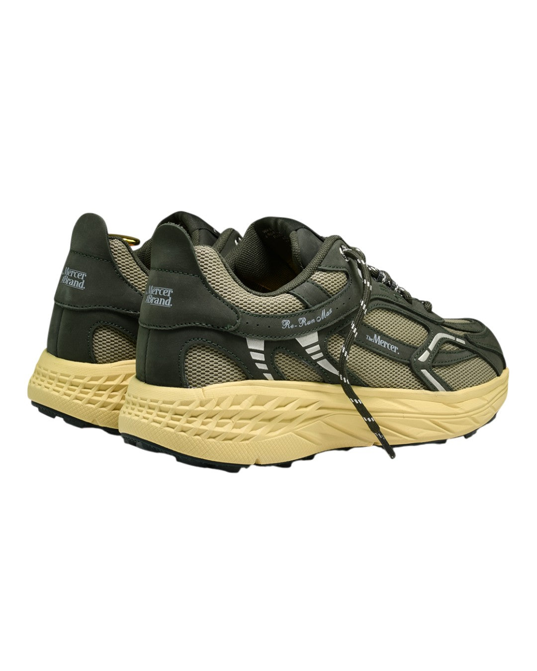 Zijaanzicht van Mercer The Re-Run MAX sneaker in Army Green