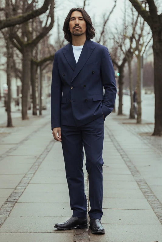 Mos Mosh Gallery Jones broek Navy gecombineerd met Lui Dynamic Luxe double-breasted blazer bij Checkpoint Mol