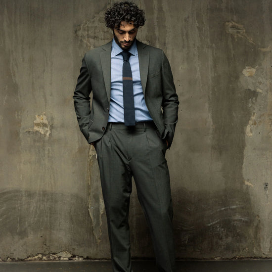 Mos Mosh Gallery Jones broek Dark Green gecombineerd met James single-breasted Dynamic Luxe blazer volledige outfit
