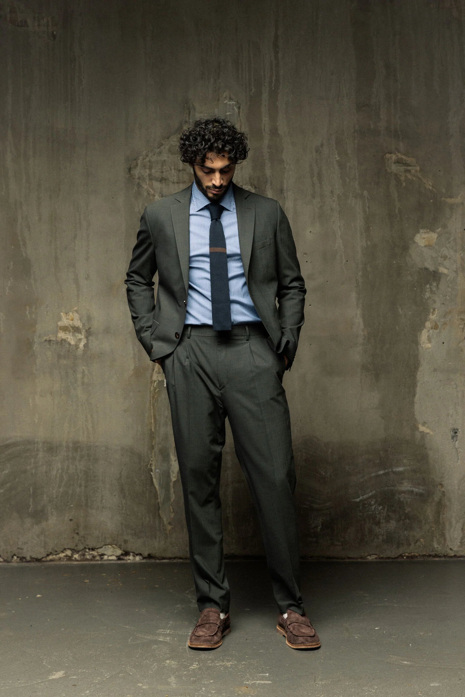 Mos Mosh Gallery Jones broek Dark Green gecombineerd met James single-breasted Dynamic Luxe blazer volledige outfit