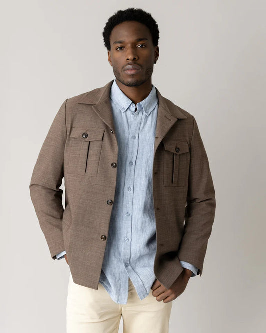 Mos Mosh Gallery Jacob Overshirt Falcon Beige gedragen met hemd als alternatief voor een blazer