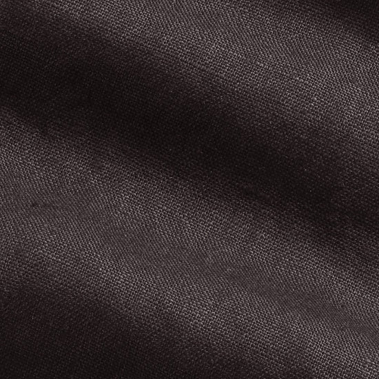 detail van de stof van NN.07 Gregor 1454 zomershort in Dusky Port linnen kwaliteit bijj Checkpoint Mol