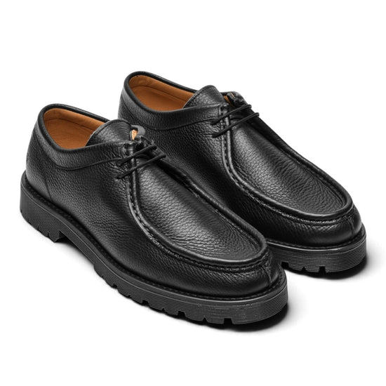 Playboy Shoes Malo zwarte moc-toe schoen in zijaanzicht