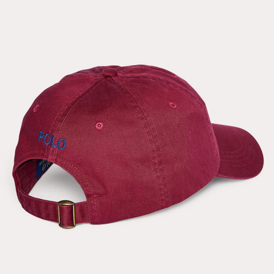 Polo Ralph Lauren Chino Pet Classic Wine – achterzijde met verstelbare sluiting | Checkpoint Mol