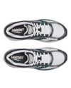 Detail van Saucony ProGrid Omni 9 OG in groene Pine kleur